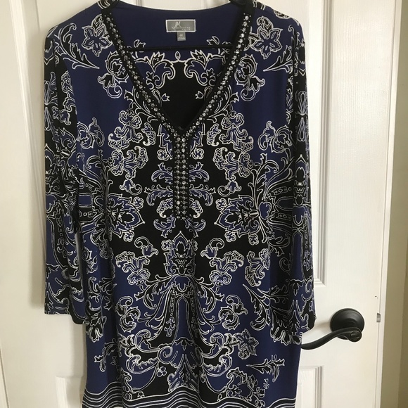 JM Collection, Embellished Sequin Tunic, 0X - Picture 1 of 2